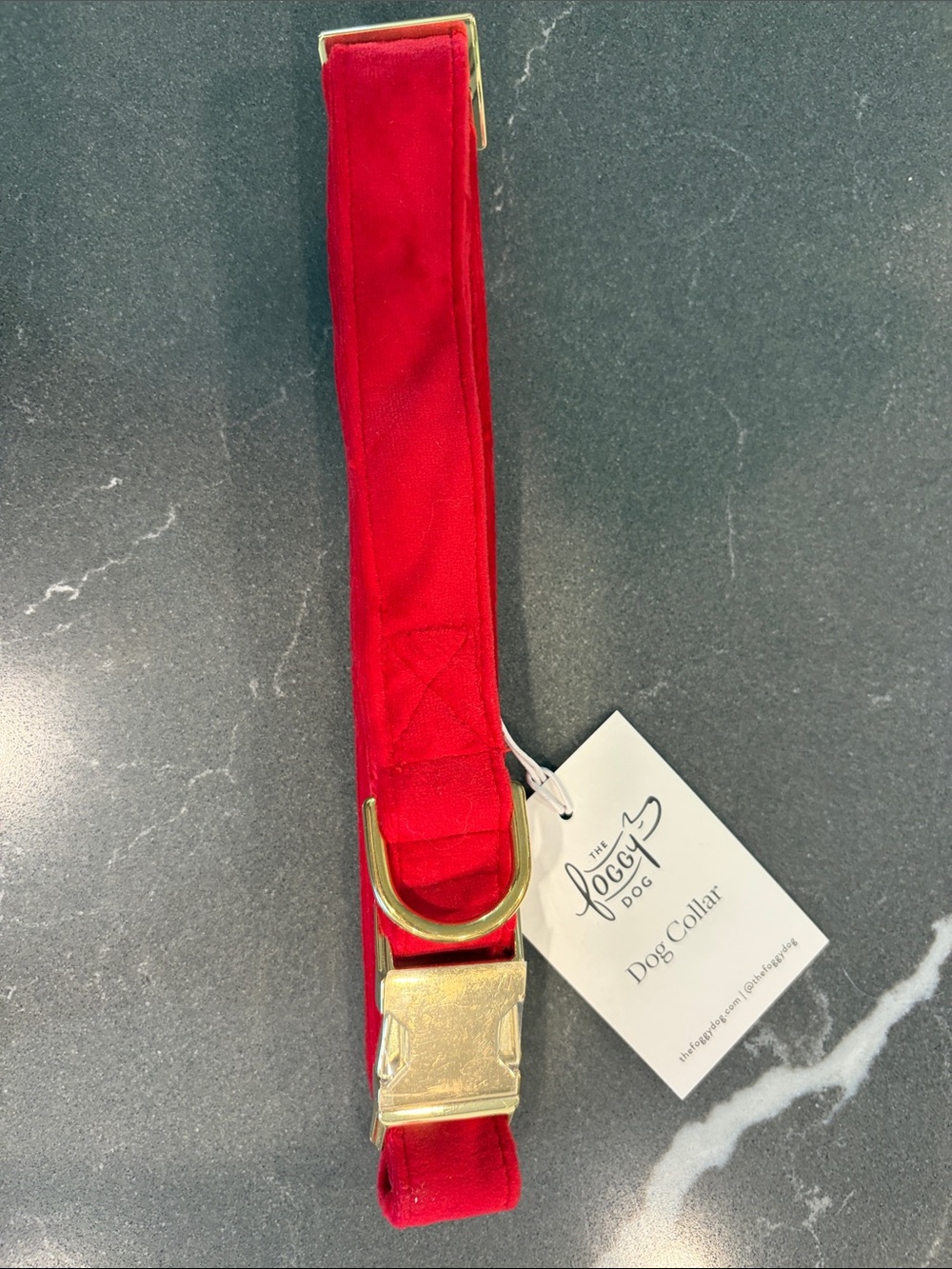 Red velvet Foggy Dog collar